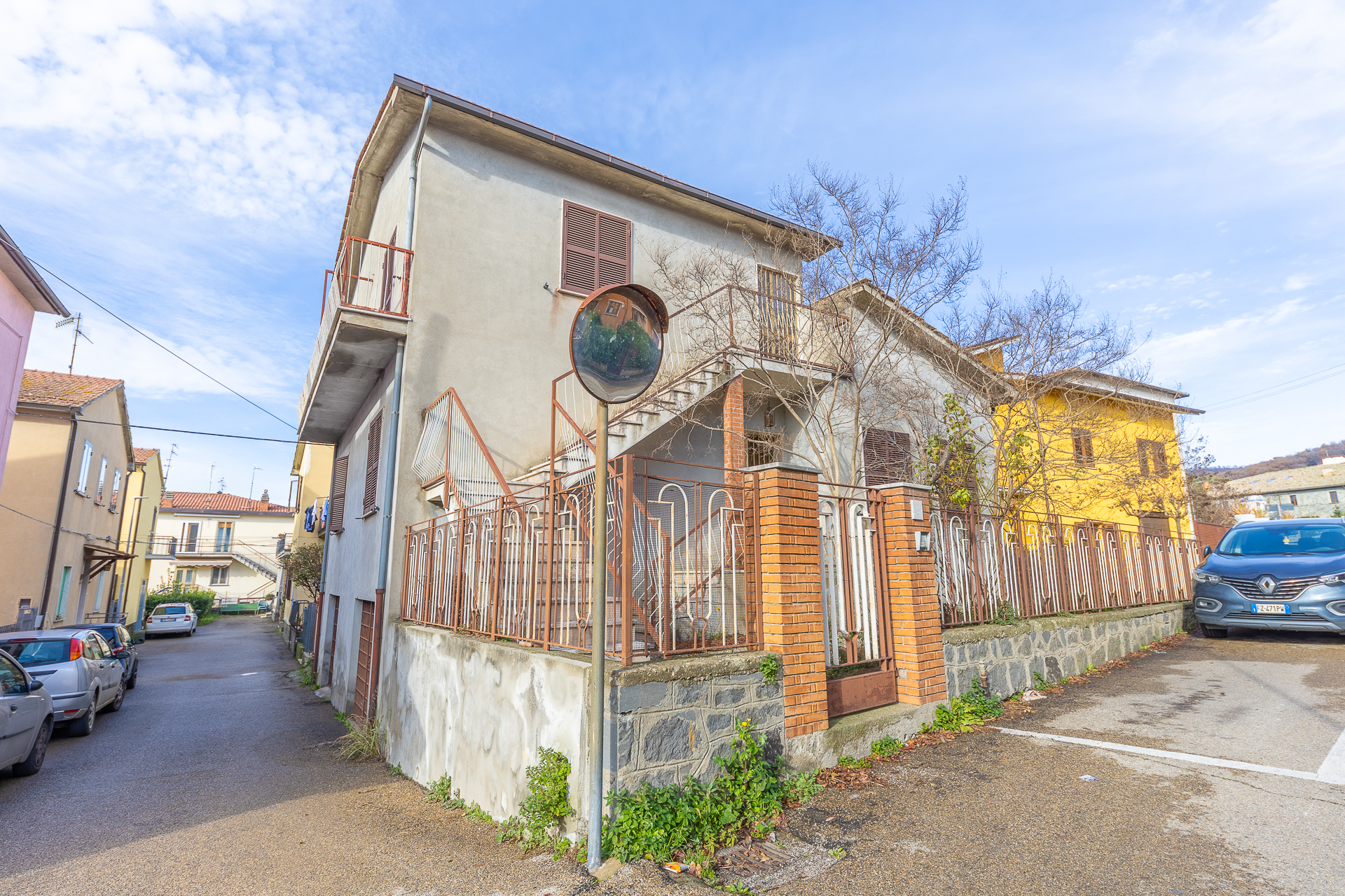 Grande Trilocale con Giardino al Lago di Bolsena