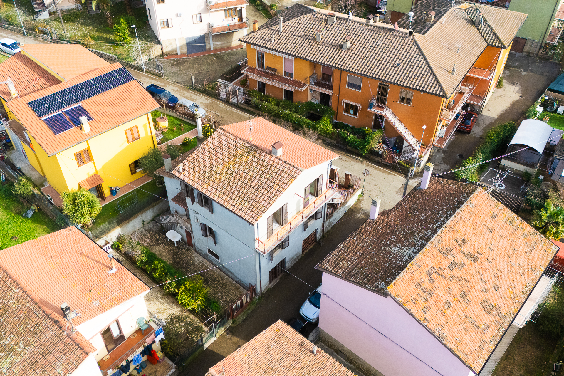 Grande Trilocale con Giardino al Lago di Bolsena